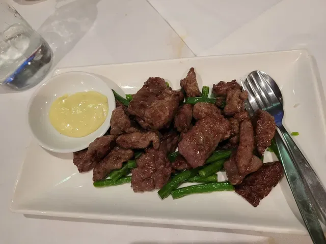 Redwood Gardens Chinese Restaurant