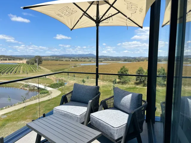 Re’em Yarra Valley at Helen & Joey Estate - Restaurant, Hotel, Best Winery, Cellar Door