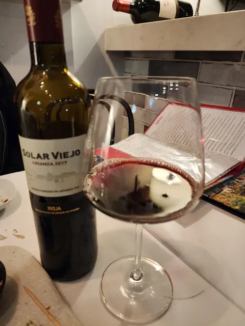 Remy Bar de Tapas y Vino