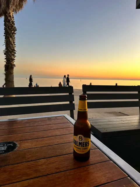 Republica St Kilda Beach