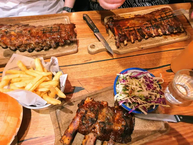 Ribs & Burgers Hawthorn