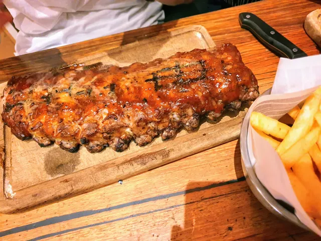 Ribs & Burgers Hawthorn