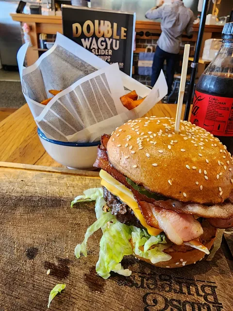 Ribs & Burgers Hawthorn