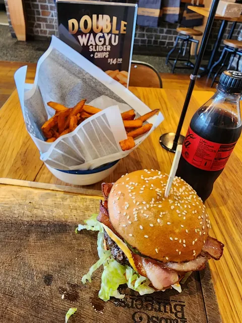 Ribs & Burgers Hawthorn