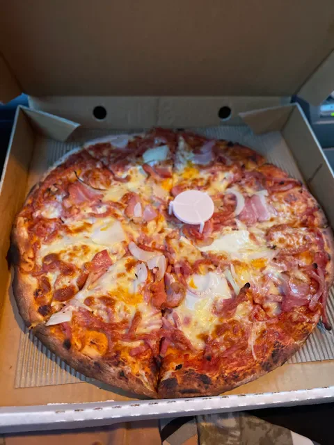 Ricciolini's Pizza Pasta House