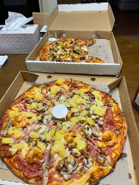 Ricciolini's Pizza Pasta House