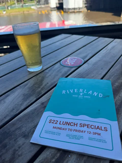 Riverland Bar
