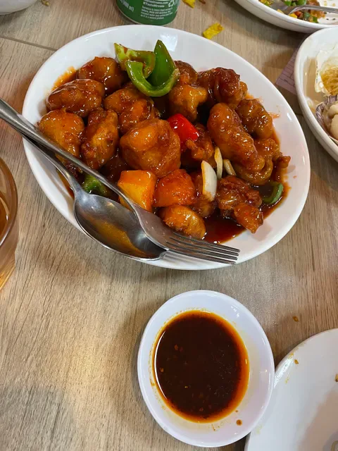 Roast Duck Inn 喜万年烧腊饭店