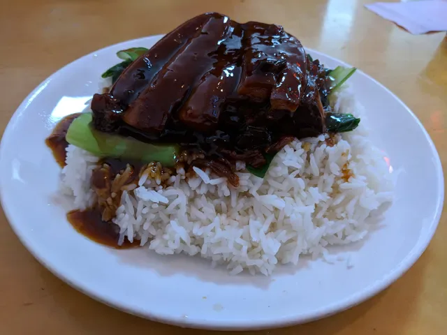 Roast Duck Inn 喜万年烧腊饭店