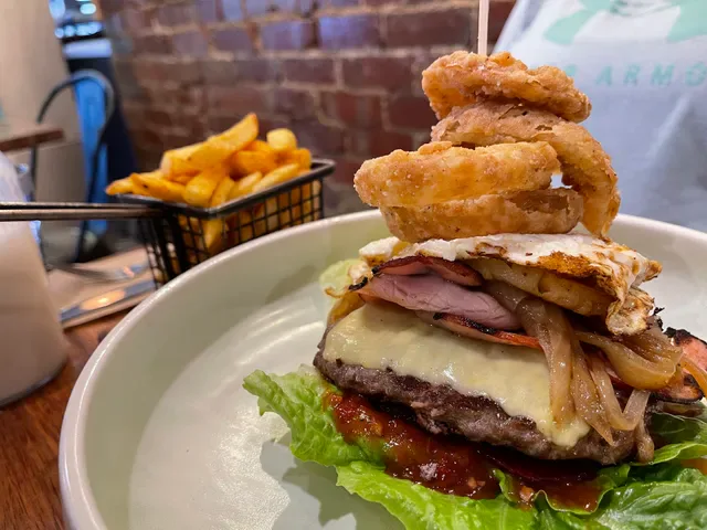 Rocco's Burger Cafe