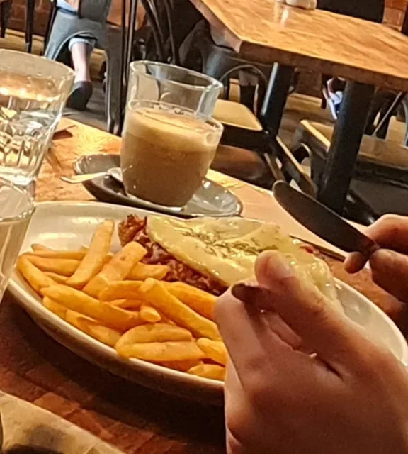 Rocco's Burger Cafe