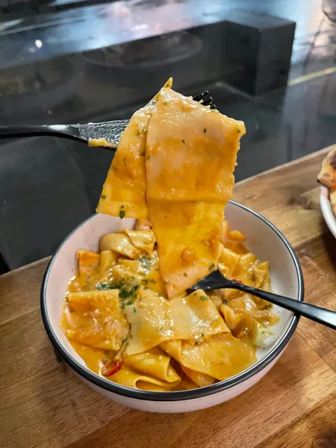 Romo Pizza Bar