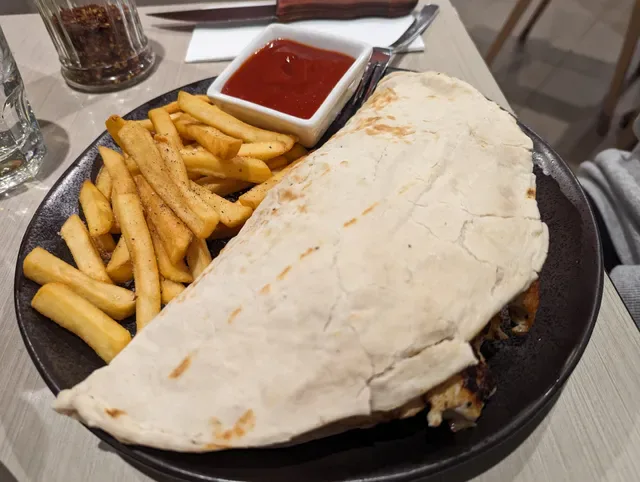 Rosco's @ Chevron