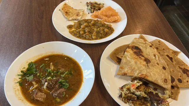 Rosh Restaurant
