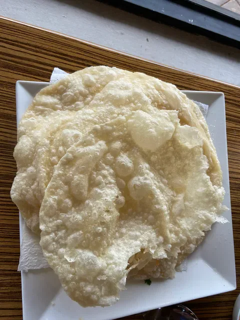 Rosh Restaurant