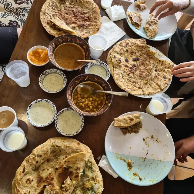 Rosh Restaurant