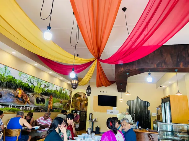Rosh Restaurant