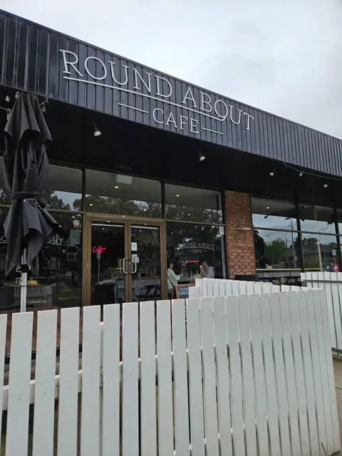 Round About Cafe