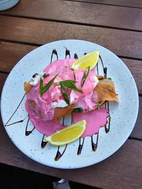 Round About Cafe