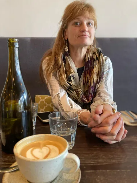 Round Bird Food & Wine Merchants