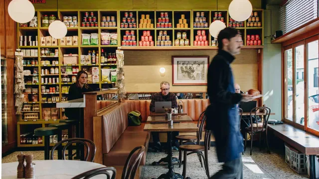 Rowena Corner Store