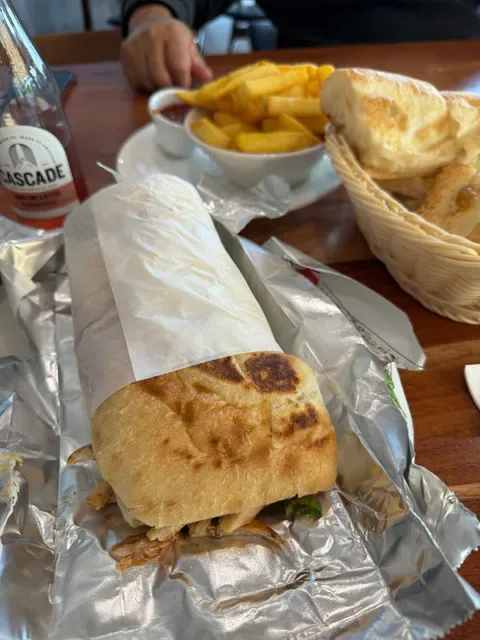 Roxy Kebabs & Cafė Mill Park