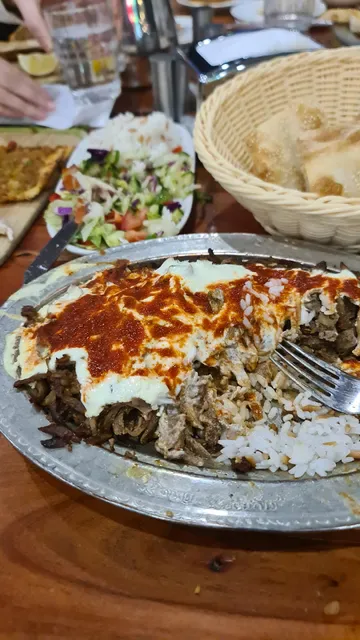Roxy Kebabs & Cafė Mill Park