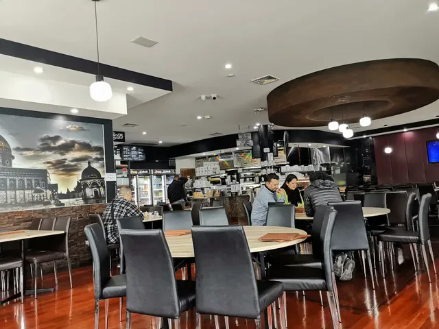 Roxy Kebabs & Cafe Coolaroo