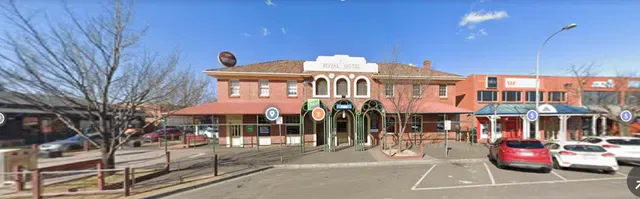 Royal Hotel