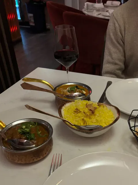 Royale India Restaurant