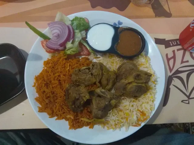 Roza Restaurant Mandi