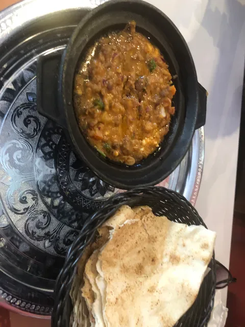 Roza Restaurant Mandi