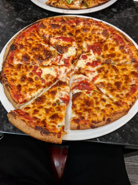 Roza’s Kitchen - Pizza, Burgers, Pasta