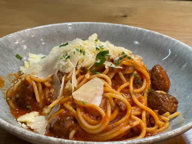Roza’s Kitchen - Pizza, Burgers, Pasta