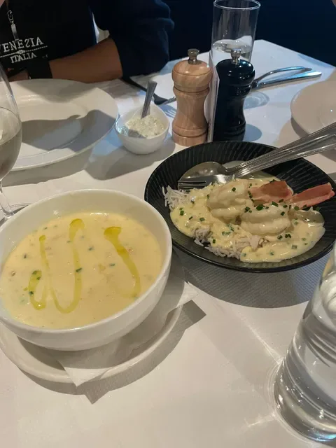 RST Seafood Restaurant