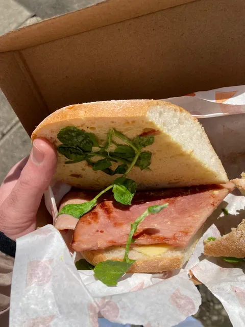 Rusty's Sandwich Parlour