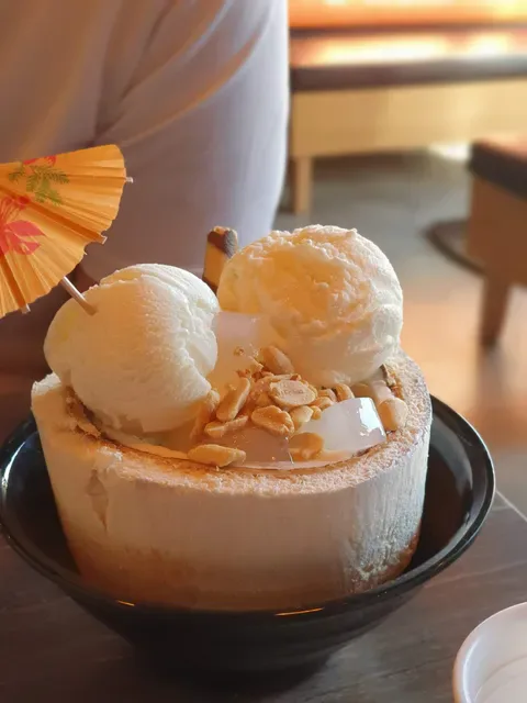 Saigon Desserts