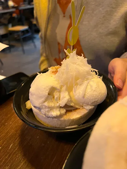 Saigon Desserts