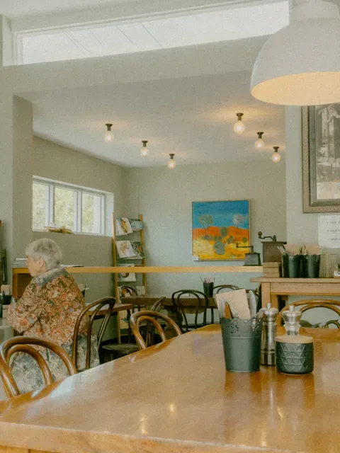 Saint Helen Cafe