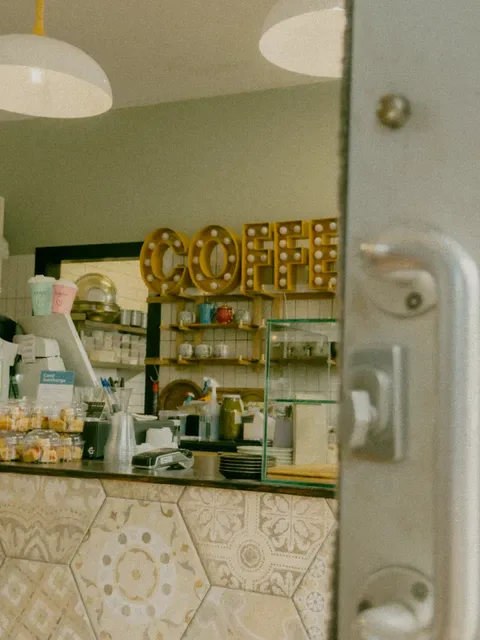 Saint Helen Cafe