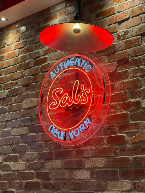 Sal's Authentic New York Pizza - Flinders Lane