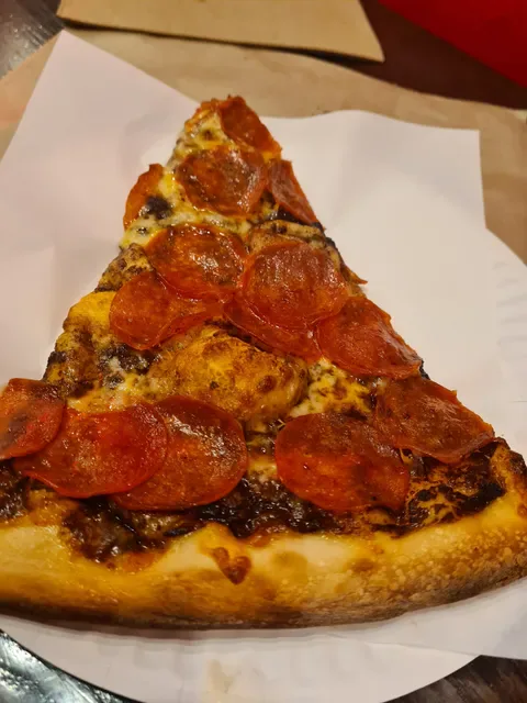 Sal's Authentic New York Pizza - Flinders Lane