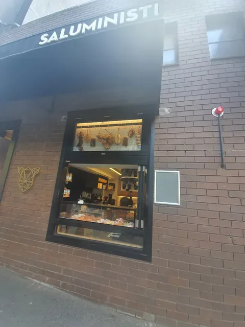 Saluministi Flinders Lane