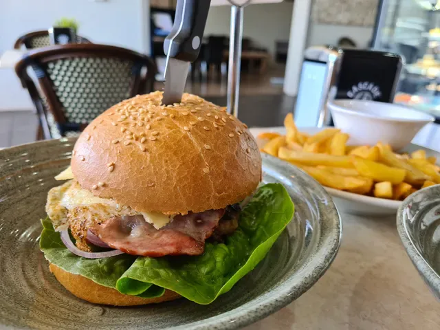Sandwich King Cafe
