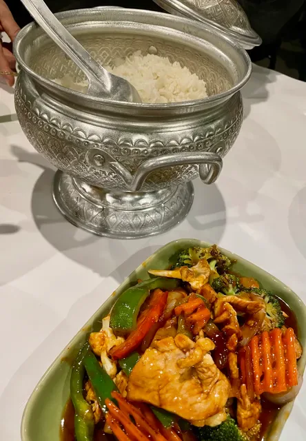 Saowanee Thai