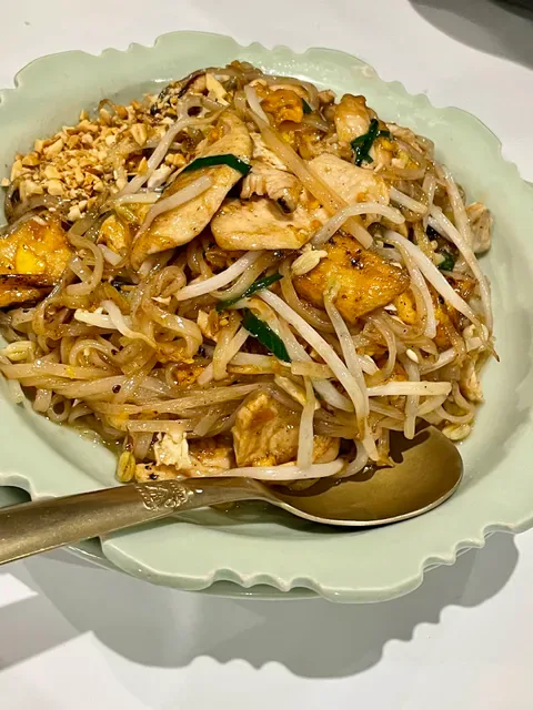 Saowanee Thai