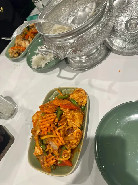 Saowanee Thai