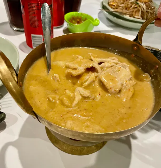 Saowanee Thai