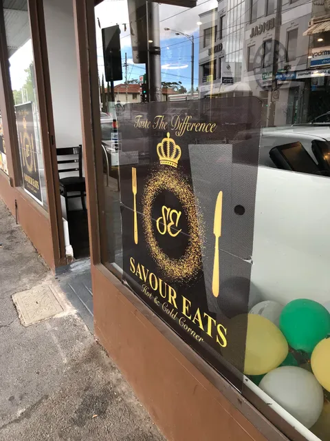 Savour cafe’ and juice bar