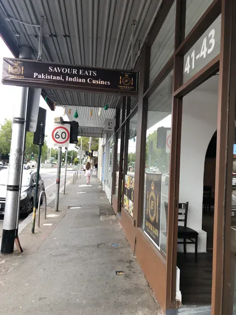 Savour cafe’ and juice bar